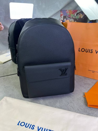 Рюкзак Louis Vuitton Takeoff