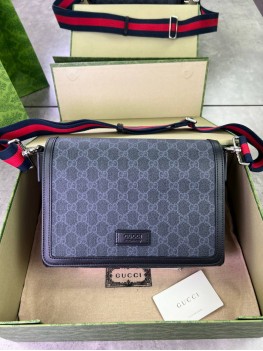 Мессенджер Gucci Crossbody GG 