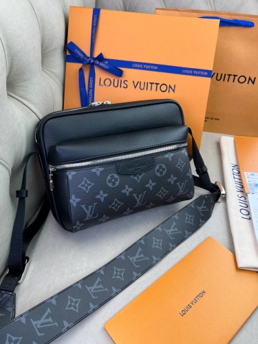 Мессенджер Louis Vuitton Outdoor