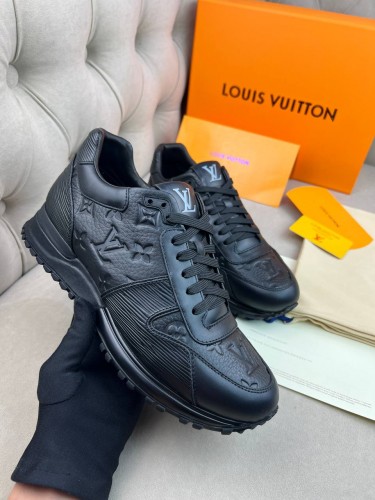 Кроссовки Louis Vuitton Run Away 