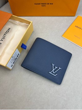 Бумажник Louis Vuitton Aerogram Multiple Encre