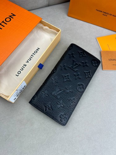 Бумажник Louis Vuitton Brazza Monogram
