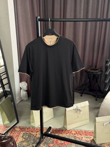 Футболка Brunello Cucinelli черная с окантовкой 			