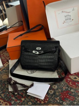 Сумка Hermes Kelly Depeches 25 Croco