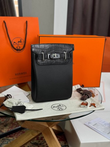 Мессенджер Hermes Hac a Dos PM вставка крокодила на клапане