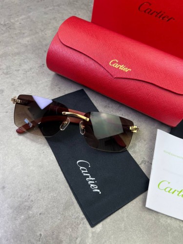 Солнцезащитные очки Cartier с деревянными дужками и коричневыми стеклами