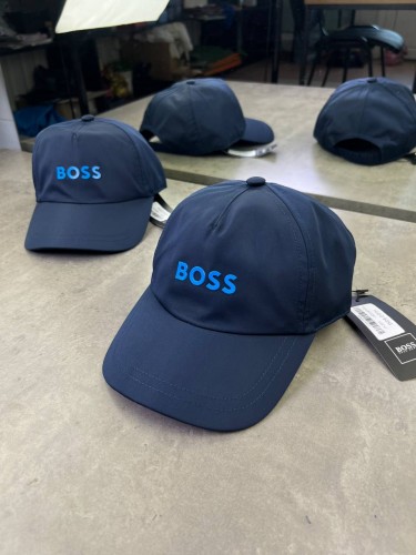Кепка Boss синяя