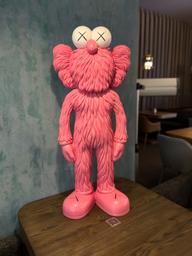 Статуэтка Kaws BFF Pink дизайнерская коллекционная фигурка 80 см розовый