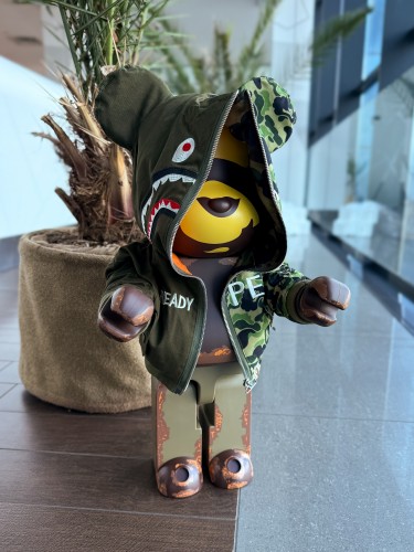Статуэтка Bearbrick BAPE BEAR дизайнерская статуэтка медведь Беарбрик 70 см