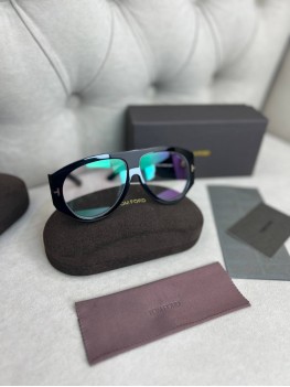 Очки имиджевые Tom Ford Bronson TF в черной оправе