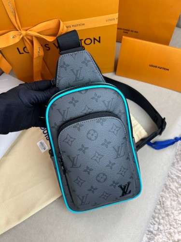 Сумка-слинг Louis Vuitton Avenue PM Monogram Eclipse Reverse Blue