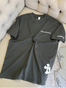 Футболка Chrome Hearts серого цвета (белые кресты)
