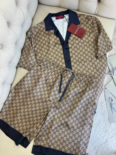 Комплект Gucci Printed Beige  (футболка + шорты)