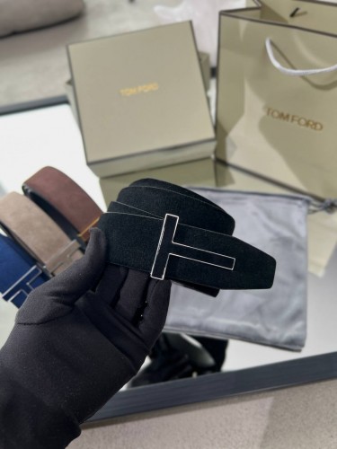 Ремень Tom Ford T Icon замшевый черного цвета