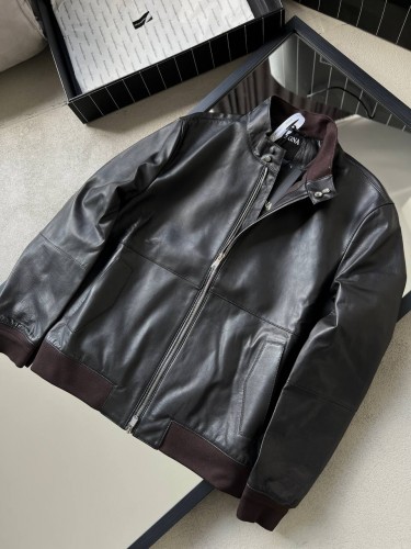 Демисезонная куртка Zegna черного цвета из натуральной кожи